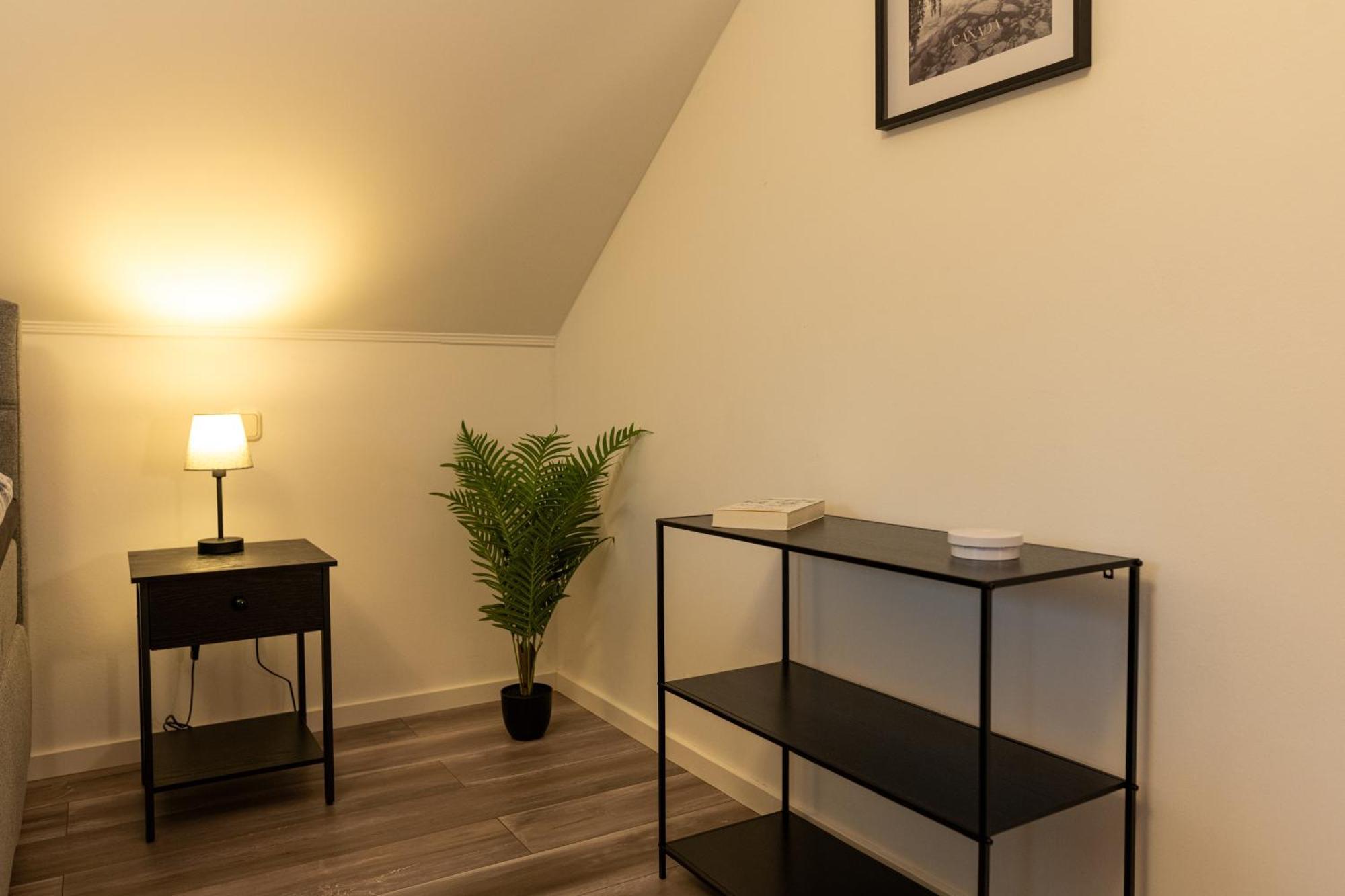 Ganzes Ferienhaus In Leipzig Mit Garage Und Fussbodenheizung 외부 사진